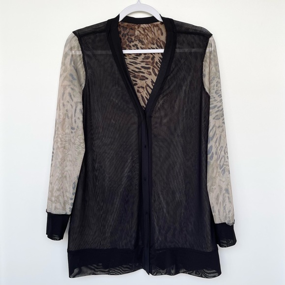 CHICO’S Animal Print Cardigan Lightweight Mesh Button Front Long Sleeve Stretch - Picture 6 of 11